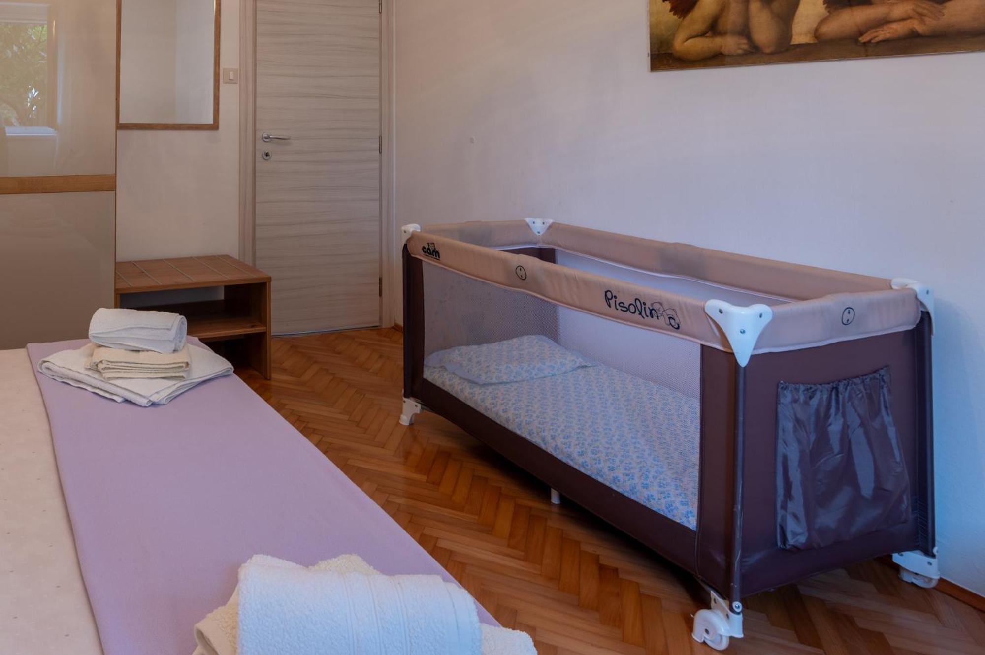 Apartments Mirella Novigrad Istria Eksteriør bilde