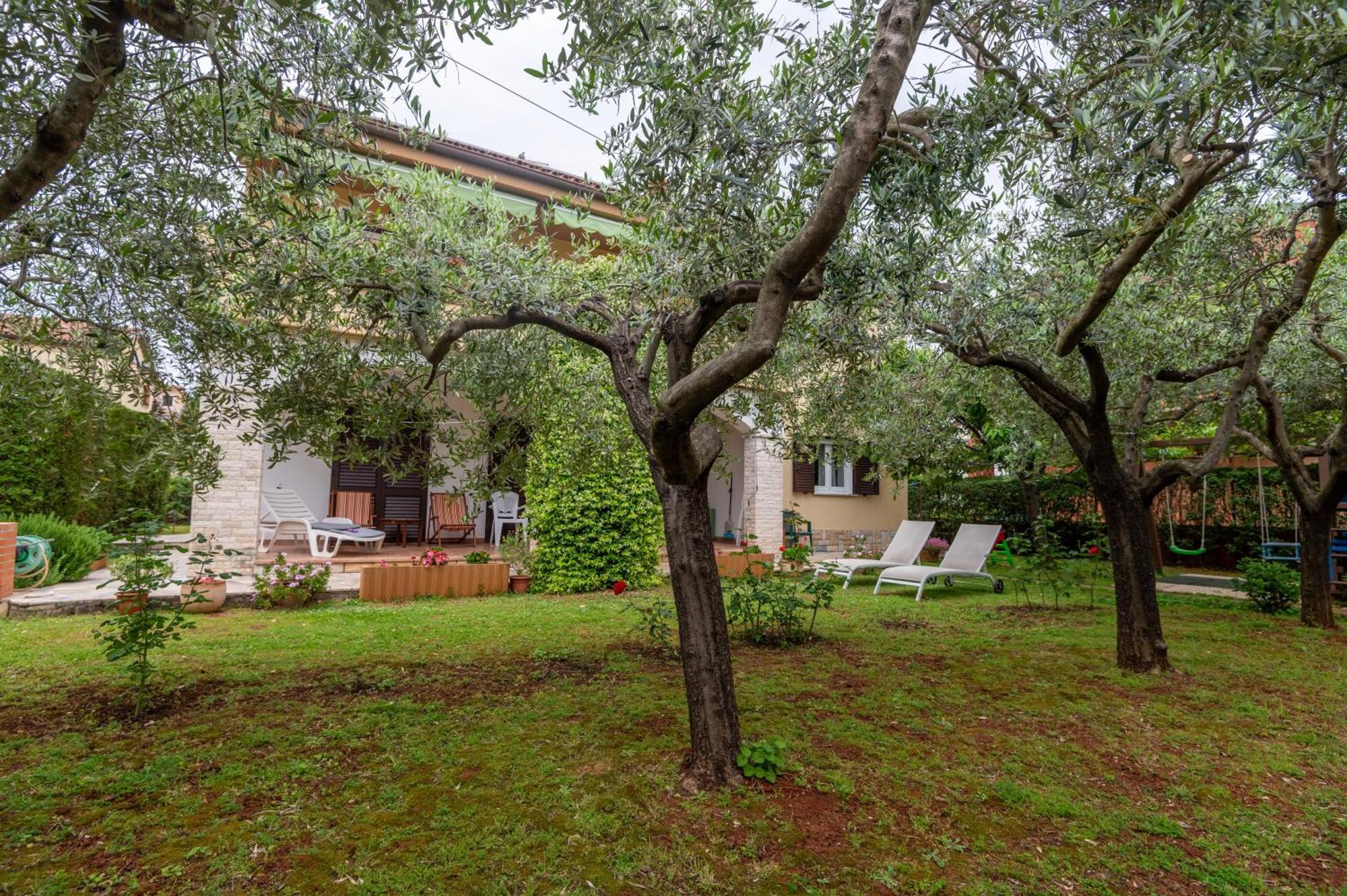 Apartments Mirella Novigrad Istria Eksteriør bilde
