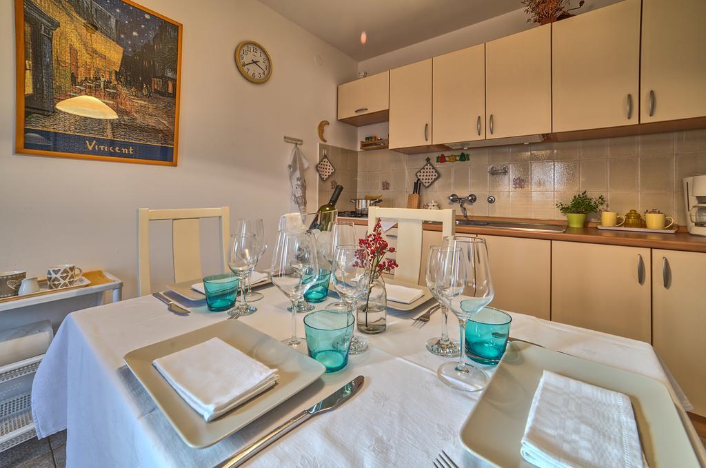 Apartments Mirella Novigrad Istria Eksteriør bilde